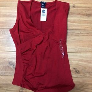Gap Red Sleeveless Top NWT Size Small